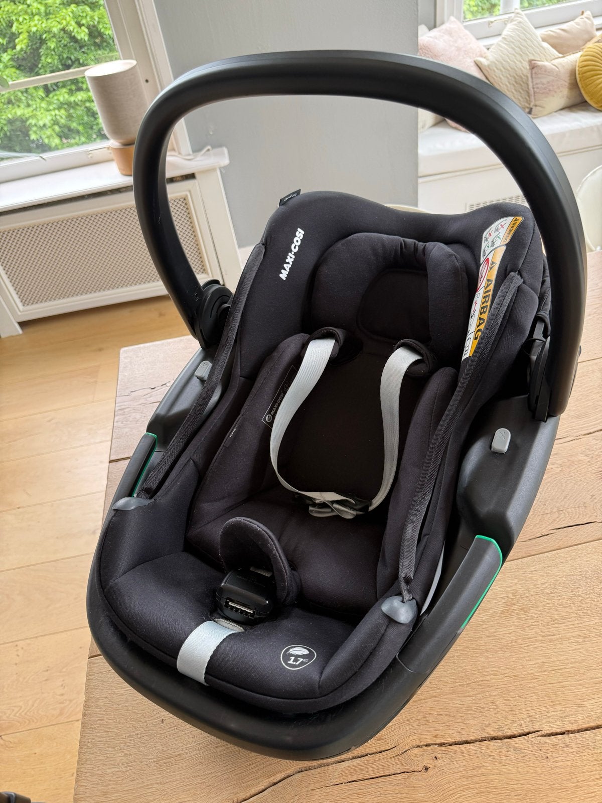 Maxi-Cosi Coral 360 Essential Black autostoel, Autogordel of Isofix, Zo goed als nieuw, 0 t/m 13 kg, Maxi-Cosi