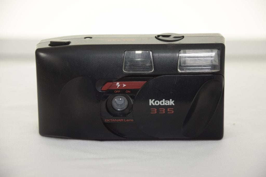 Retro Kodak 335 Point & Shoot Analoge Camera, Ophalen of Verzenden, Gebruikt, Compact, Kodak