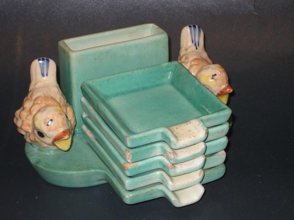 Plateel Sigaret Houder + Asbakjes Vogels, Antiek en Kunst, Ophalen