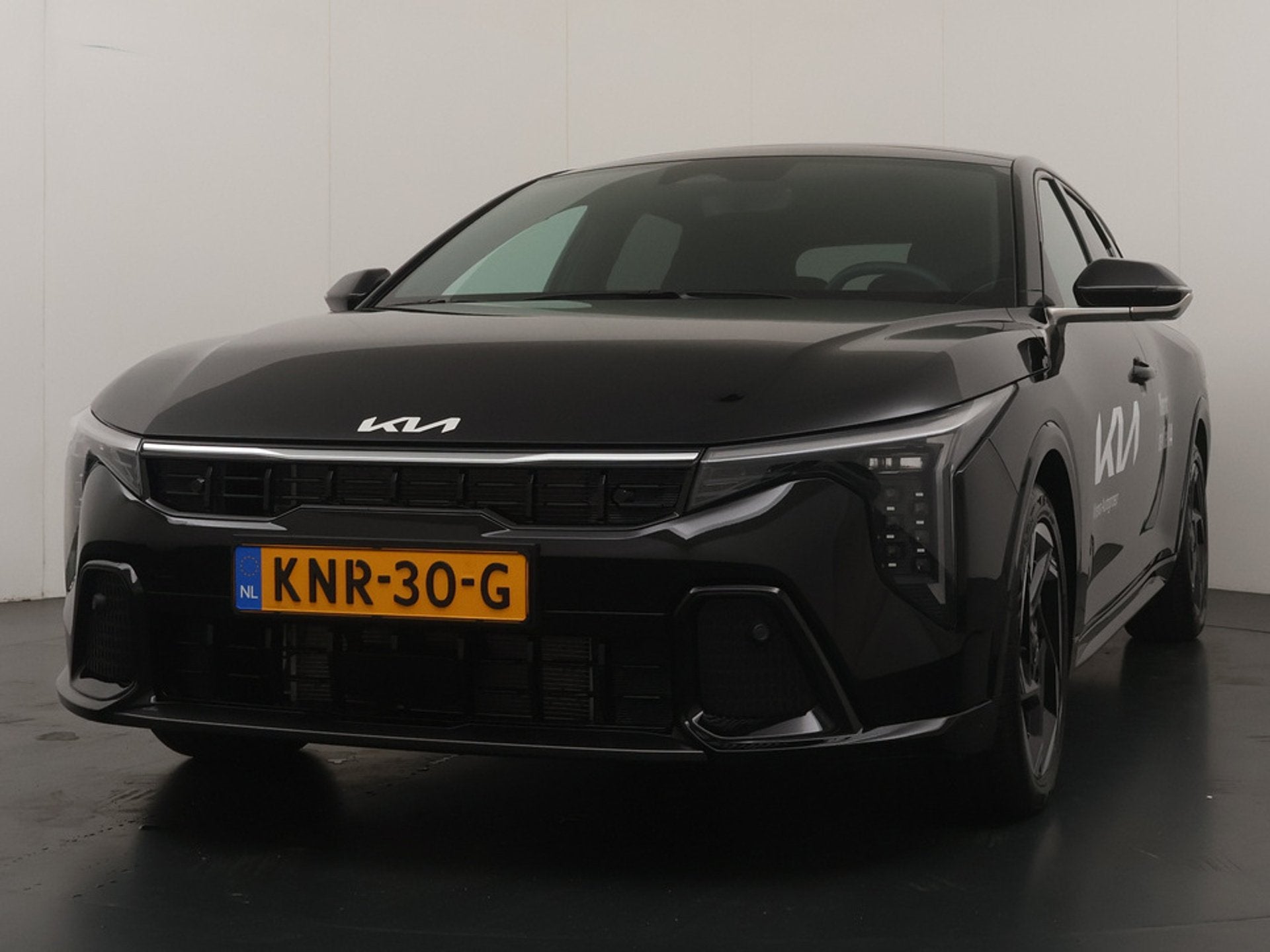 Kia K4 1.0 T-GDi MHEV GT-Line Launch Edition (pano) - Schuif, Auto's, Kia, Dealer onderhouden, Stof, 116 pk, 1365 kg