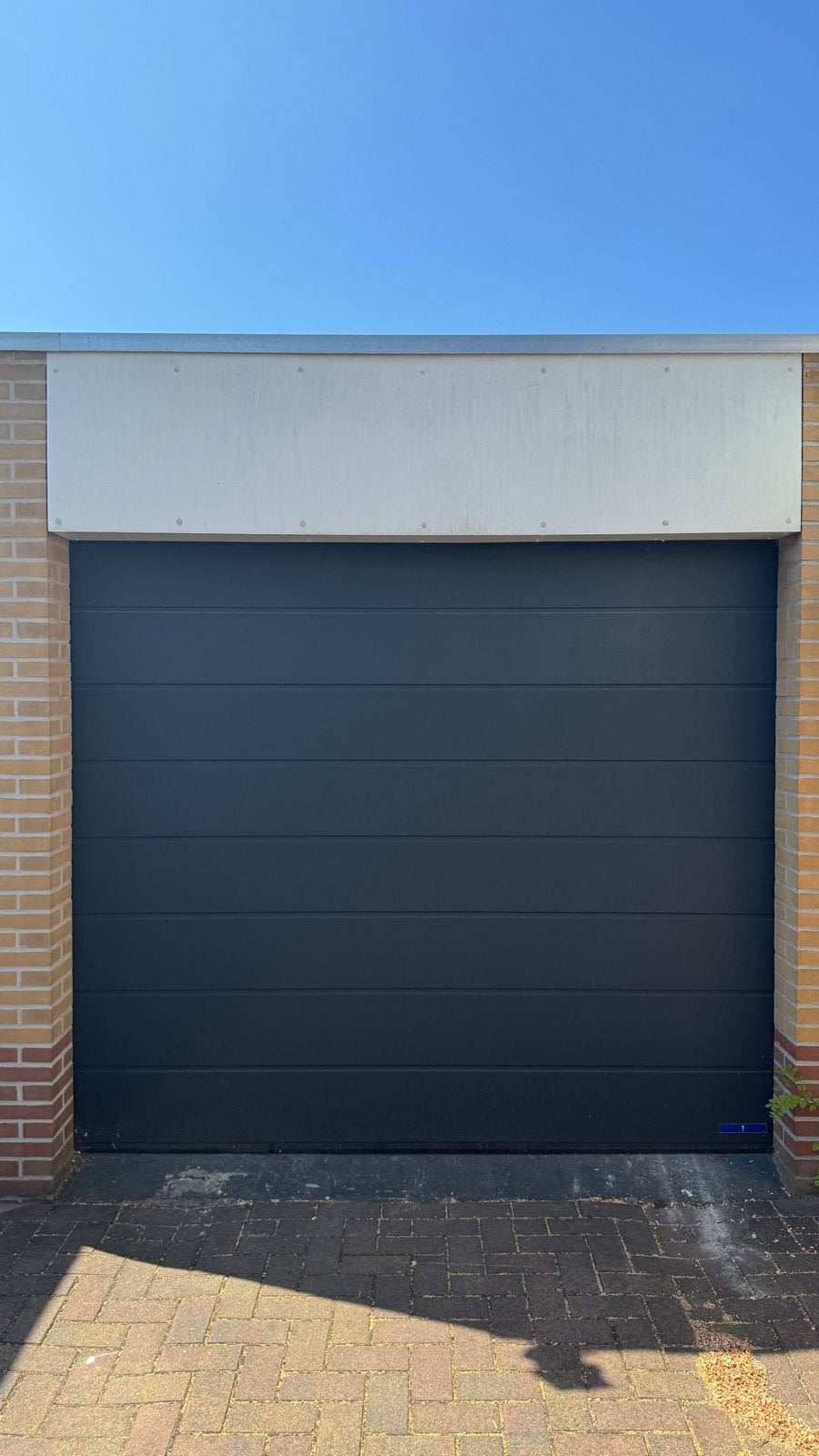 T.e.a.b: Hörmann Promatic Garagedeur met Motor, Ophalen, 80 tot 100 cm, Garagedeur, Zo goed als nieuw