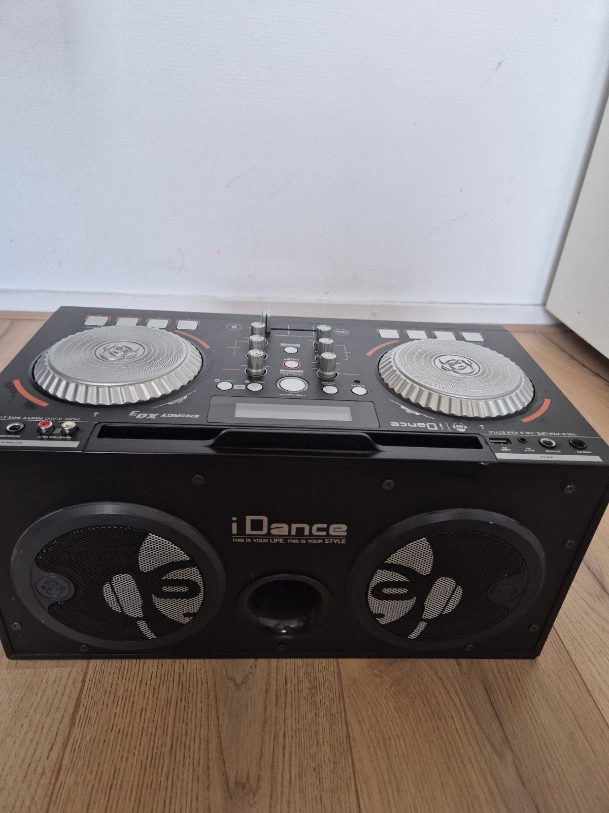 iDance Energy XD3 DJ Boombox met Bluetooth + Microfoon, Muziek en Instrumenten, Ophalen of Verzenden, Zo goed als nieuw, Overige merken