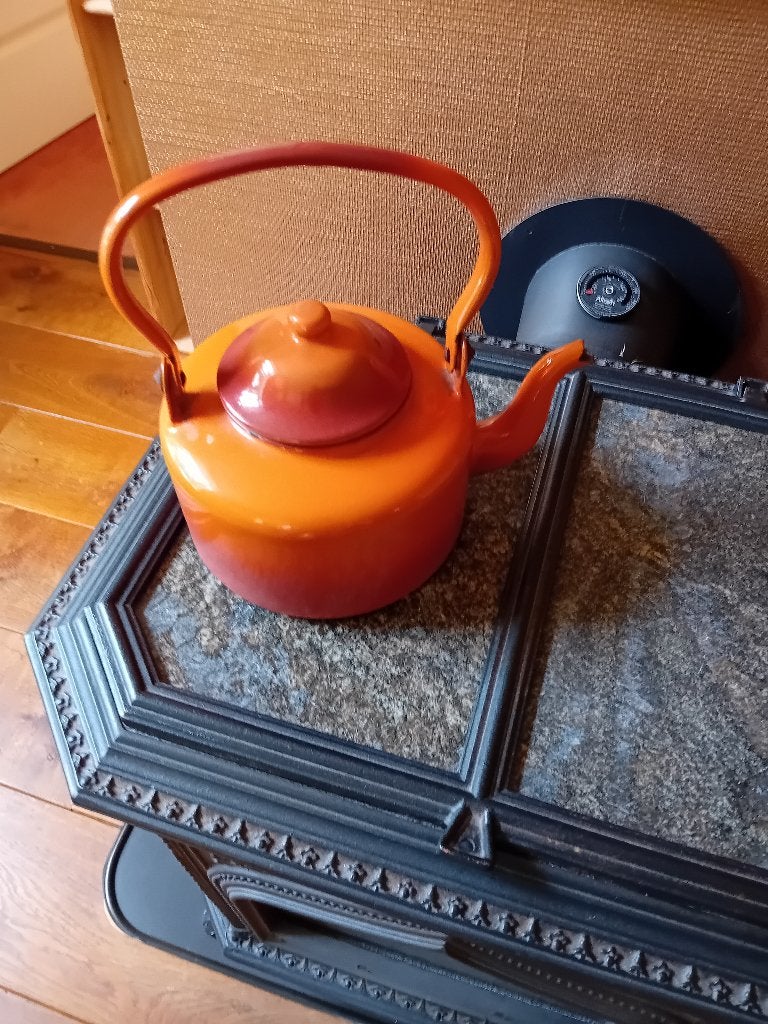 Nostalgische Dru ketel, Ophalen