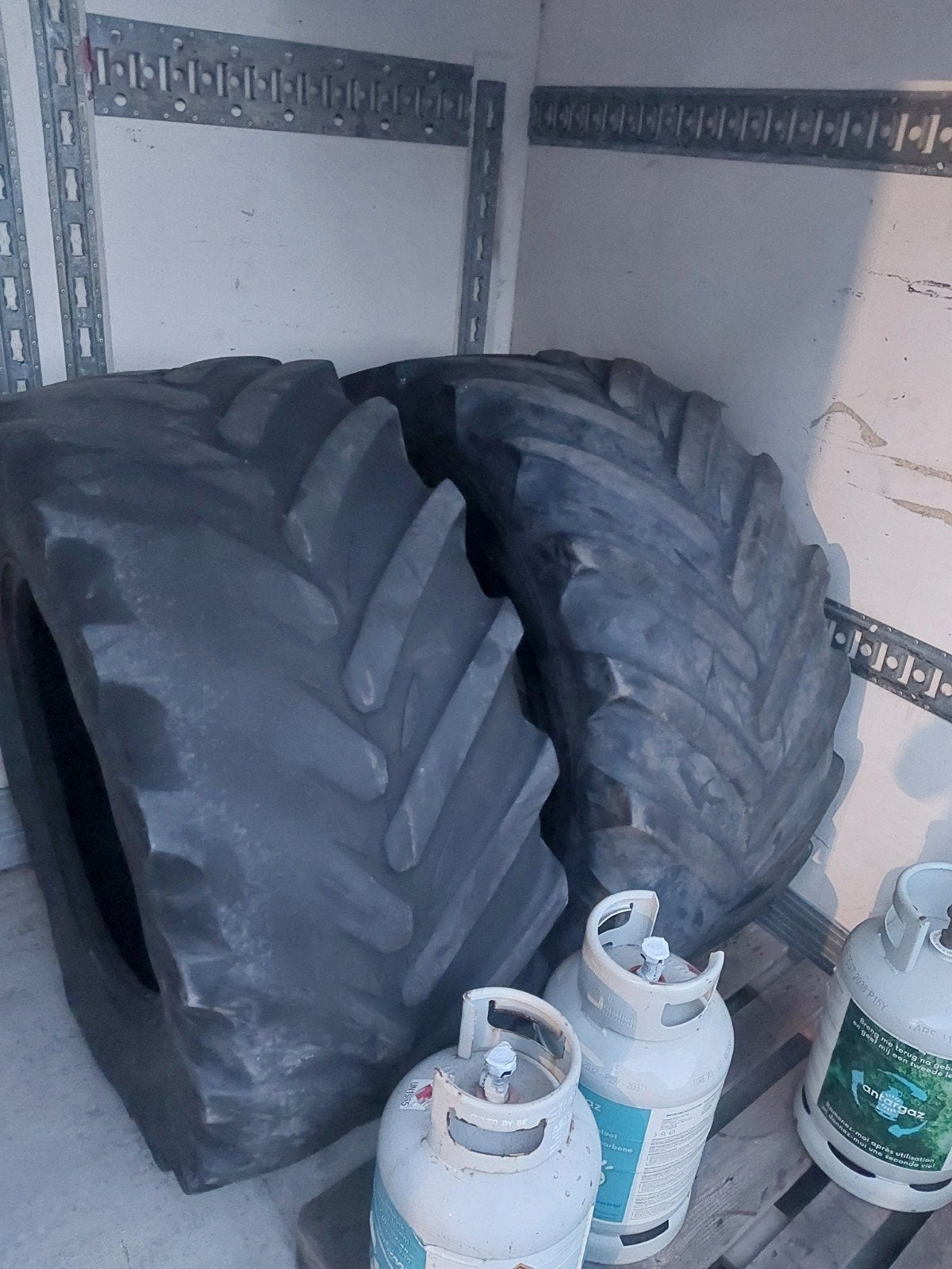 Michelin vf 600/60r30, Ophalen of Verzenden, Zo goed als nieuw, Breien en Haken
