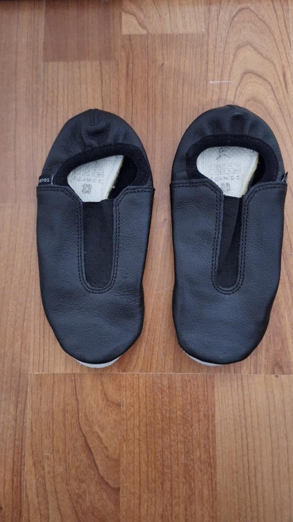 Zwarte Turnschoenen maat 29, Ophalen, Domyos, Nieuw, Jongen of Meisje