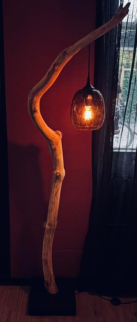 Unieke handgemaakte vloerlamp van natuurlijk hout, Ophalen, Nieuw, Hout, 150 tot 200 cm