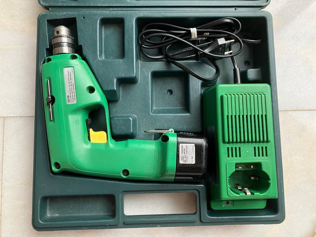 Hitachi D10DG Accu boormachine 9,6V EB9 accu  , Ophalen of Verzenden, Gebruikt, Boormachine