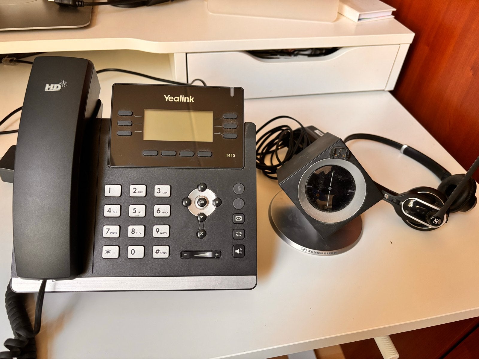 Yealink SIP-T41S IP-telefoon met Sennheiser DW BS PHONE - EU, Telecommunicatie, Ophalen of Verzenden, Zo goed als nieuw, 1 handset
