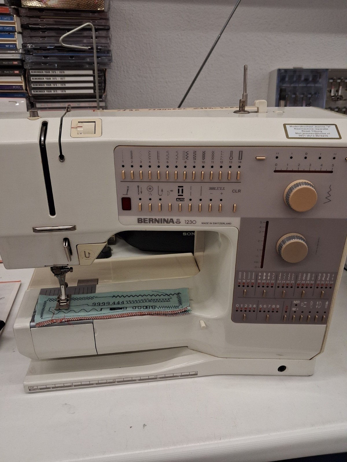 Bernina 1230, Ophalen of Verzenden, Zo goed als nieuw, Naaimachine, Bernina