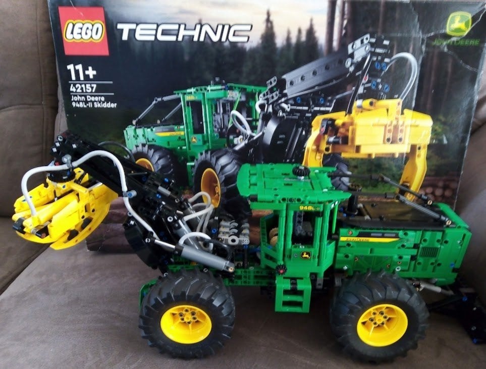 Technic lego set.   42157.  John Deere 948L-II Skidder, Lego, Ophalen of Verzenden, Zo goed als nieuw, Technic