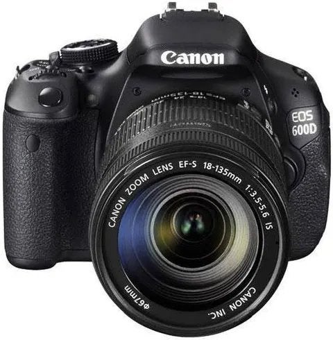 Canon EOS 600D Spiegelreflexcamera in nieuwstaat, Audio, Tv en Foto, Fotocamera's Digitaal, Zo goed als nieuw, Spiegelreflex, Canon