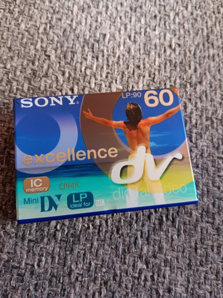 Sony Excellence MiniDV 60 min IC Memory videobandje, Mini dv, Nieuw, Ophalen of Verzenden, Band, Disc of Geheugen