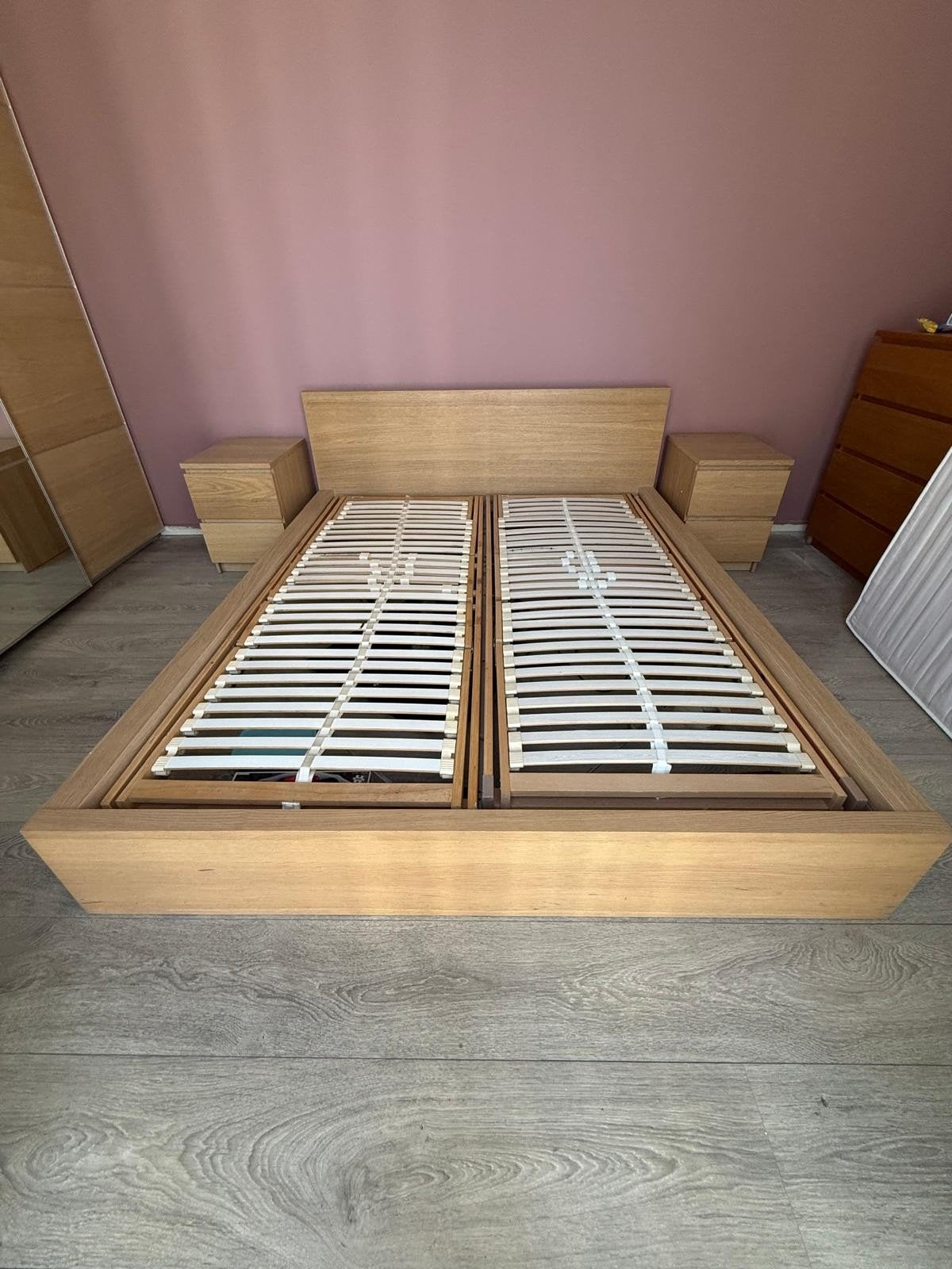 Tweepersoonsbed met nachtkastjes en lattenbodems, Huis en Inrichting, Ophalen, Gebruikt, Overige kleuren, Tweepersoons