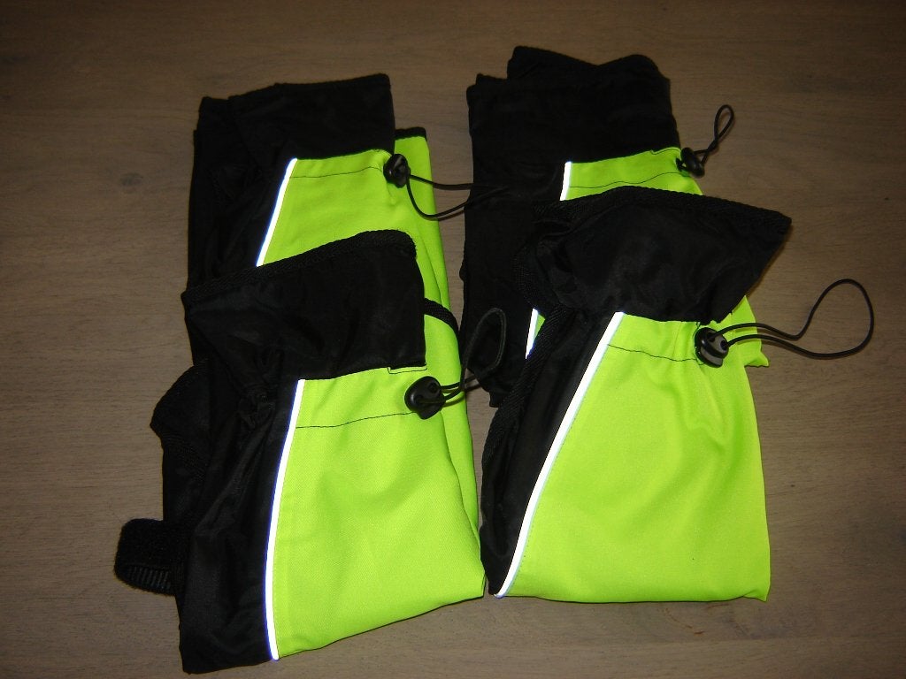 HONDENREGENJAS IIIUME NITE NEON NIEUW !!!!!, Ophalen of Verzenden, Nieuw, Hondenregenjas, Reflecterend