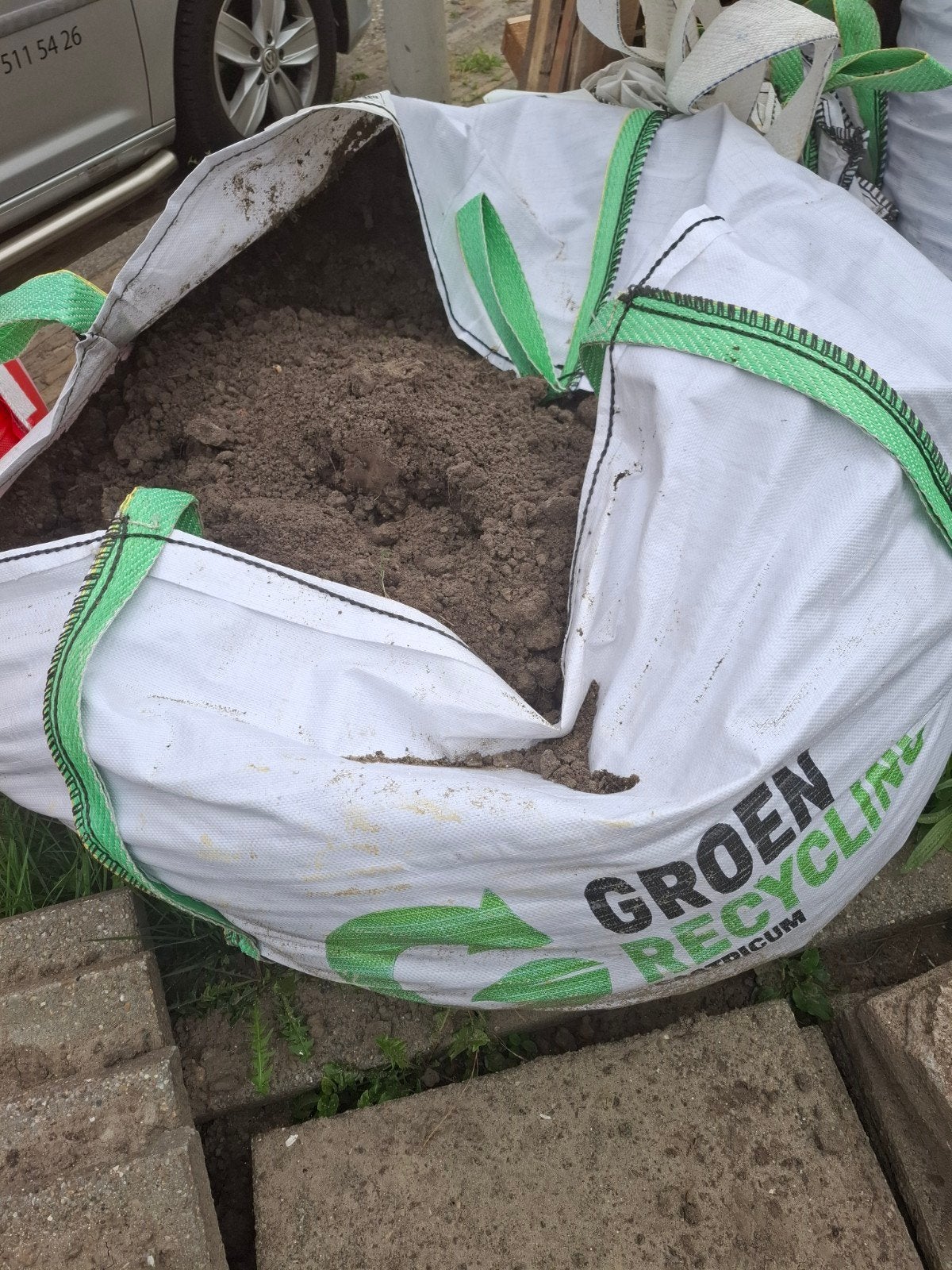 Gratis tuinaarde af te halen 1,5 kuub, Ophalen, Tuinaarde