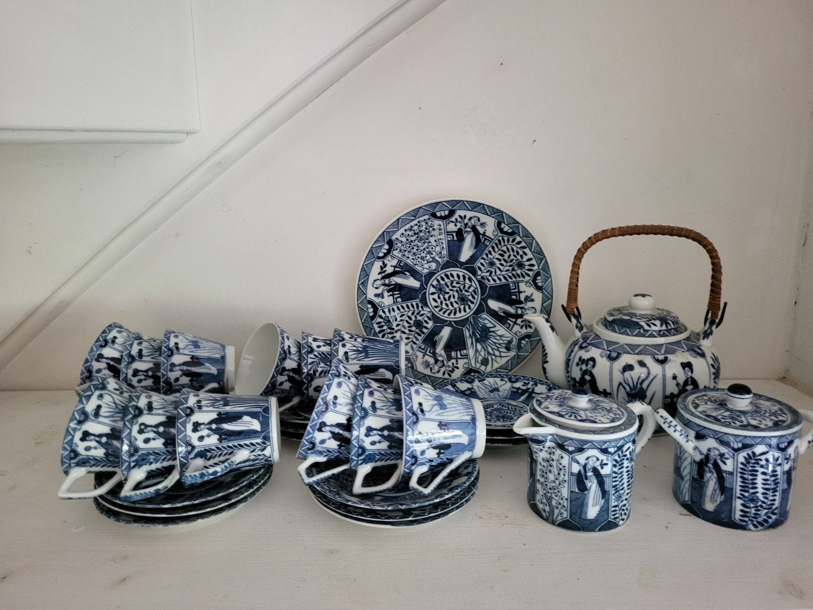 Lange lijs servies blauw/wit, Ophalen, Zo goed als nieuw, Porselein, Overige stijlen