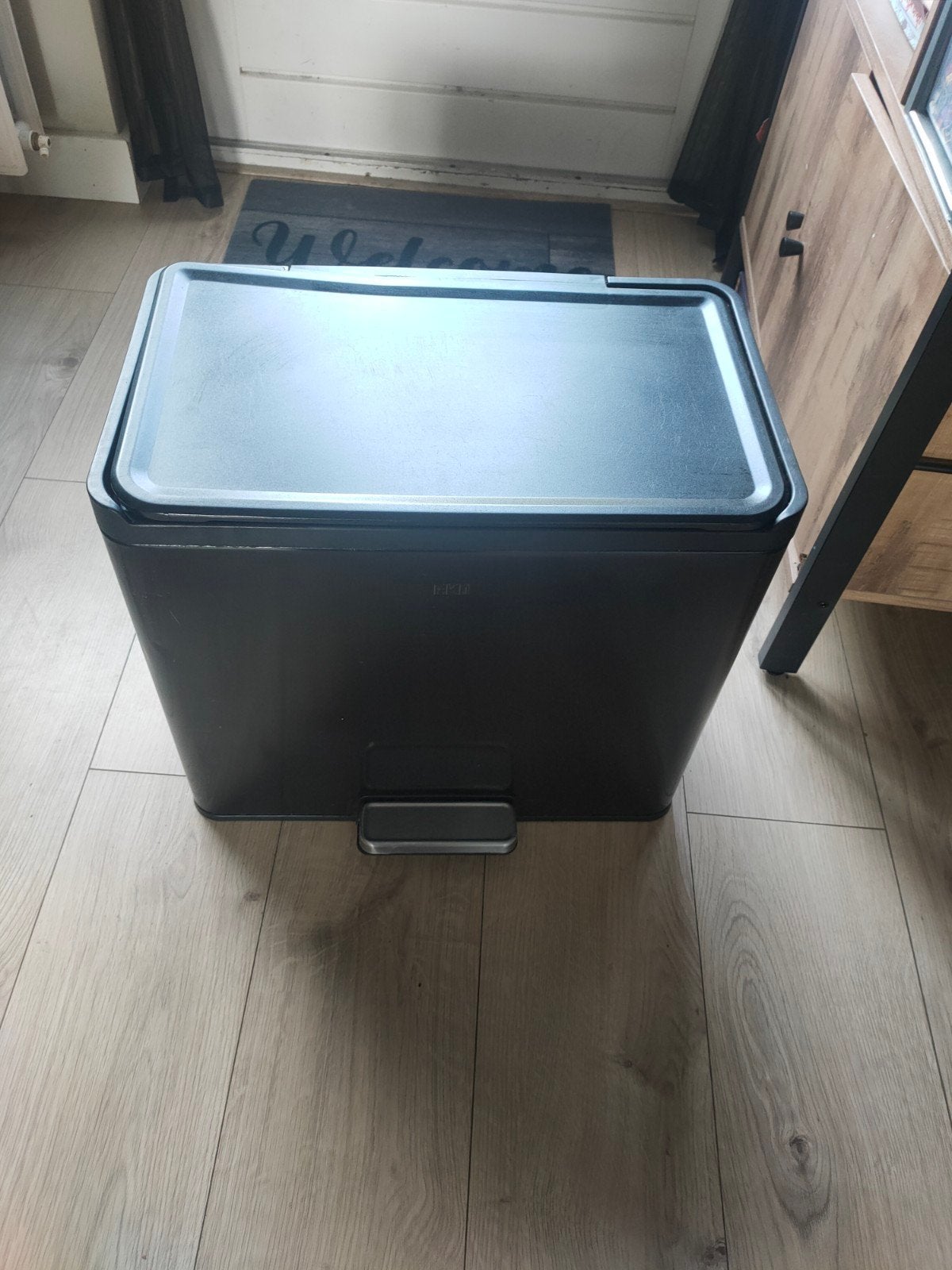Prullenbak met 2 vakken en pedaal - Zwart/Groen, Ophalen, 50 – 75, Kunststof, Gebruikt