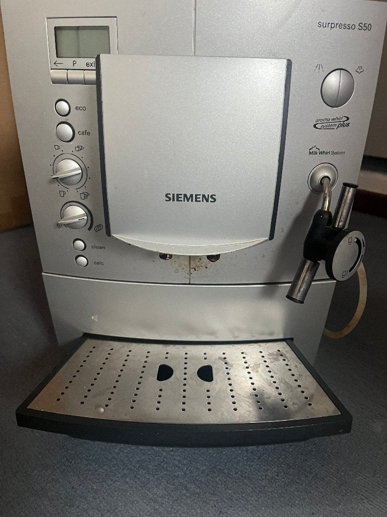 koffiemachine volautomaat Surpresso S50, Ophalen, Afneembaar waterreservoir, Gebruikt, Koffiemachine
