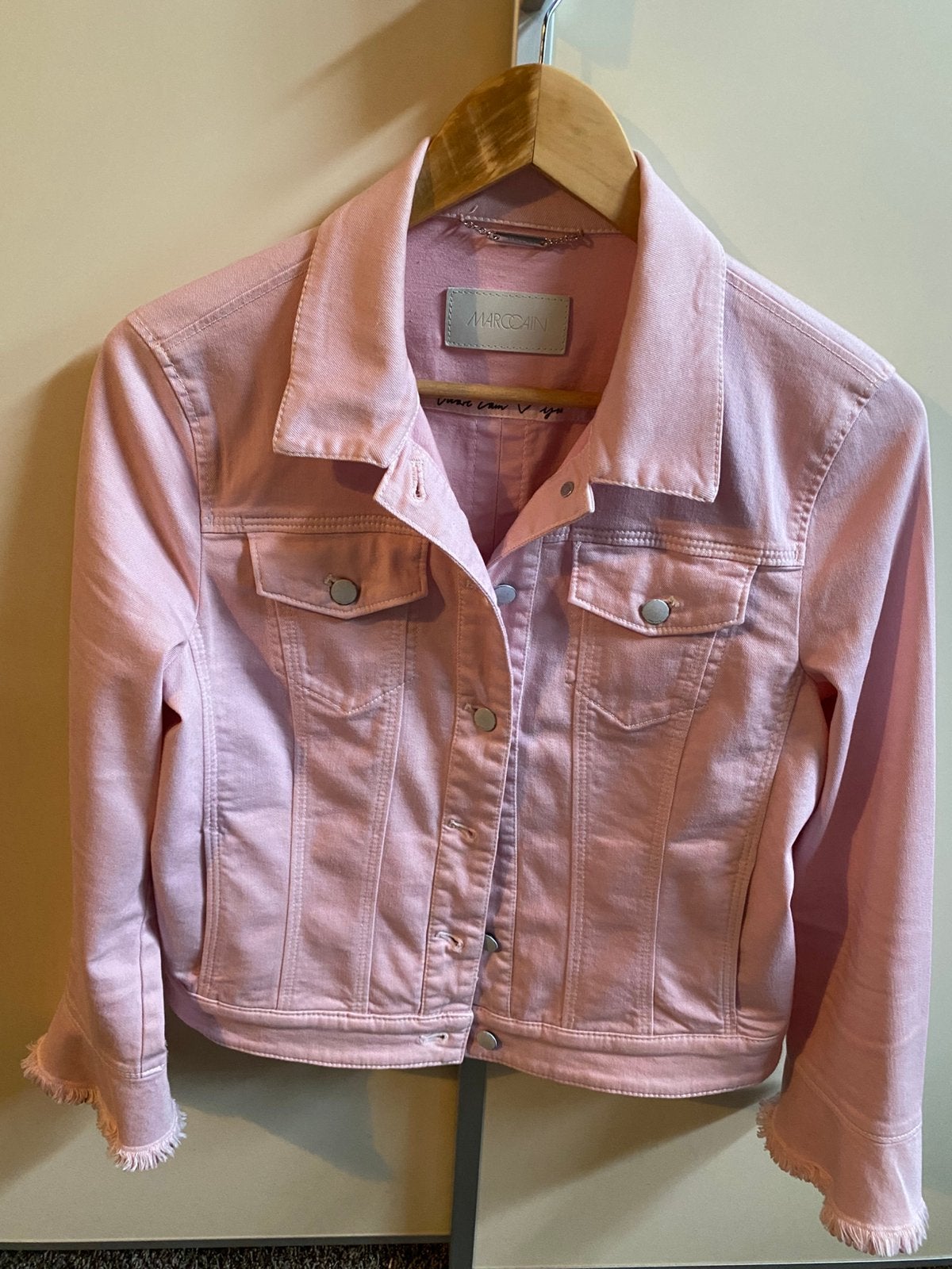 Te koop leuk jack Marccain N3, Kleding | Dames, Jassen | Zomer, Zo goed als nieuw, Maat 36 (S), Roze, Ophalen of Verzenden