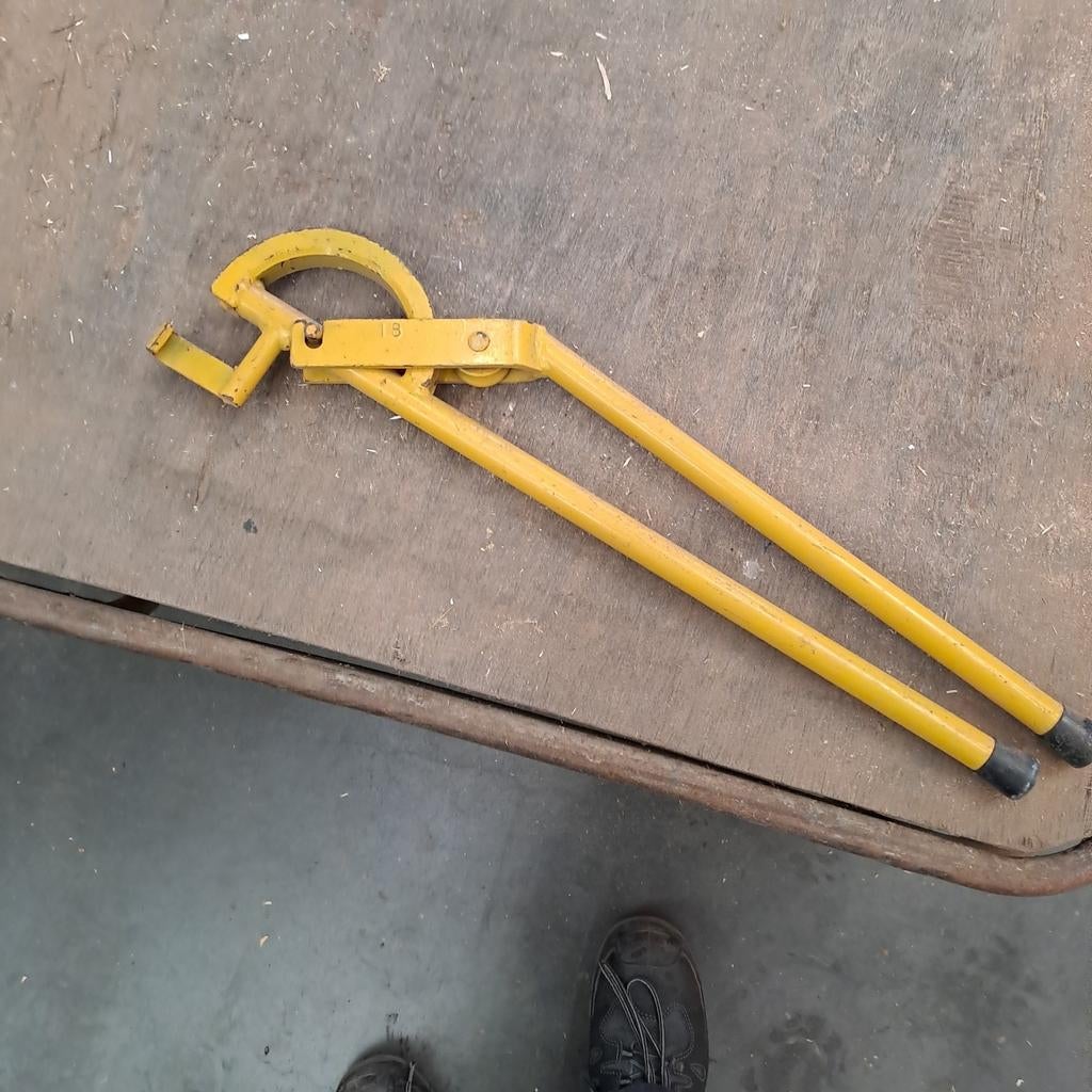 Buigblok 18 mm voor buizen en staven, Ophalen, Gebruikt