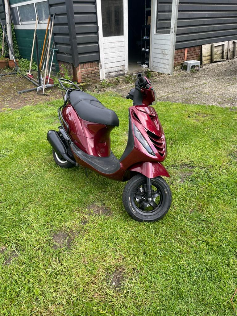 zip 125 ac skipper lx blok, Fietsen en Brommers, Scooters | Piaggio, Zo goed als nieuw, Zip, Ophalen