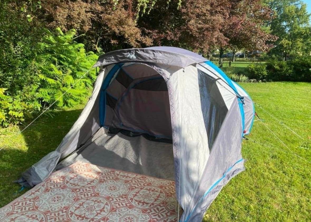 Quechua Air Seconds Family 4 Tent - Zo goed als nieuw, Ophalen of Verzenden, Zo goed als nieuw, Tot en met 4