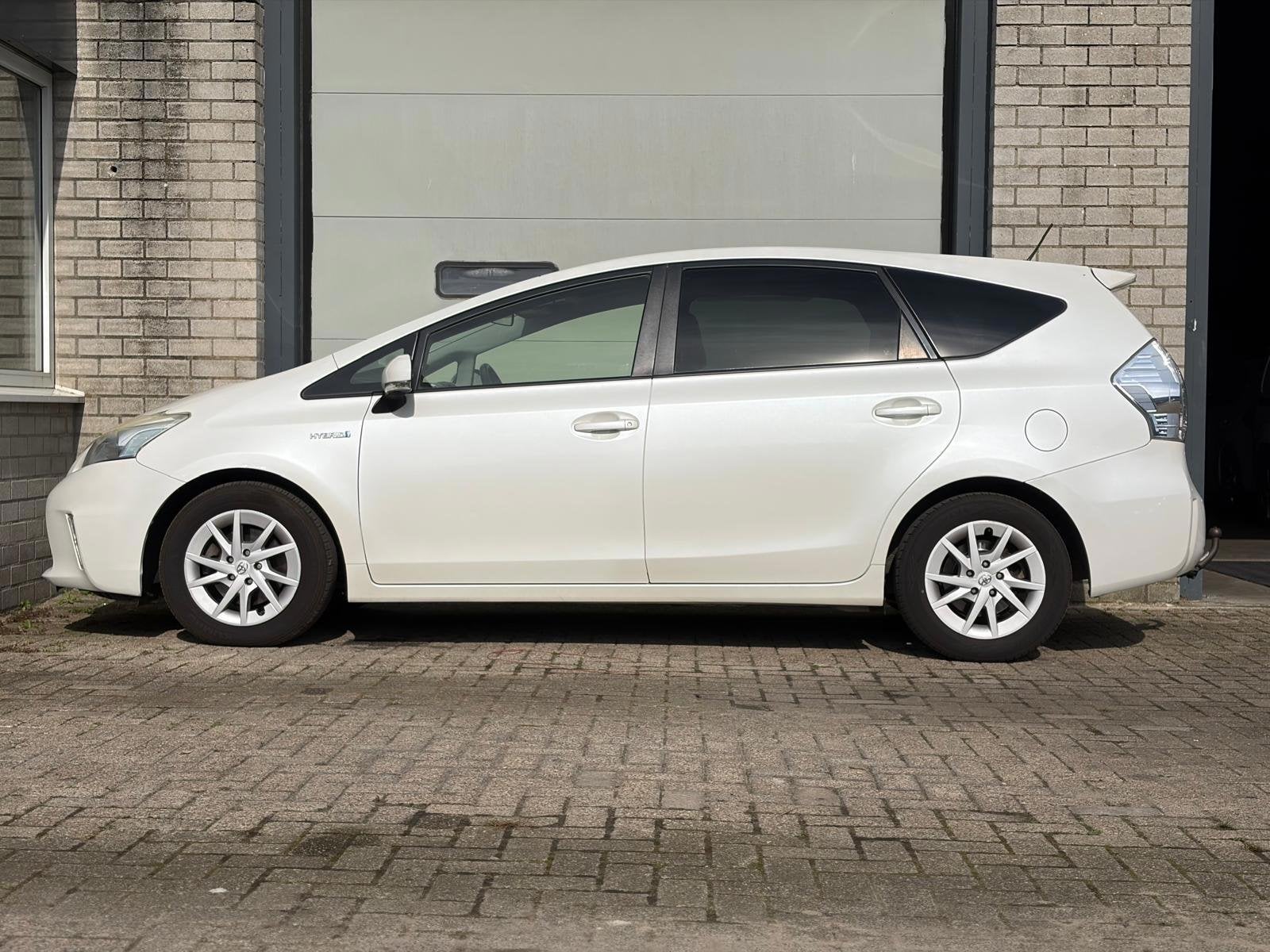 Toyota Prius Wagon 1.8 Aspiration Automaat|Ecc|Camera, Auto's, Euro 5, Gebruikt, Zwart, 4 cilinders