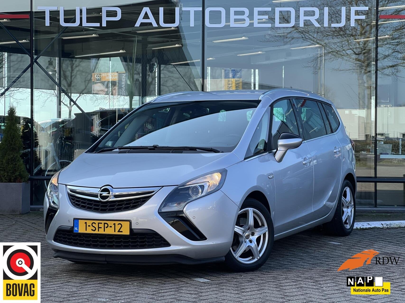 Opel Zafira Tourer 1.4 Berlin 140PK Trekhaak 1e Eig NAP, Auto's, Euro 5, Stof, Gebruikt, Zwart