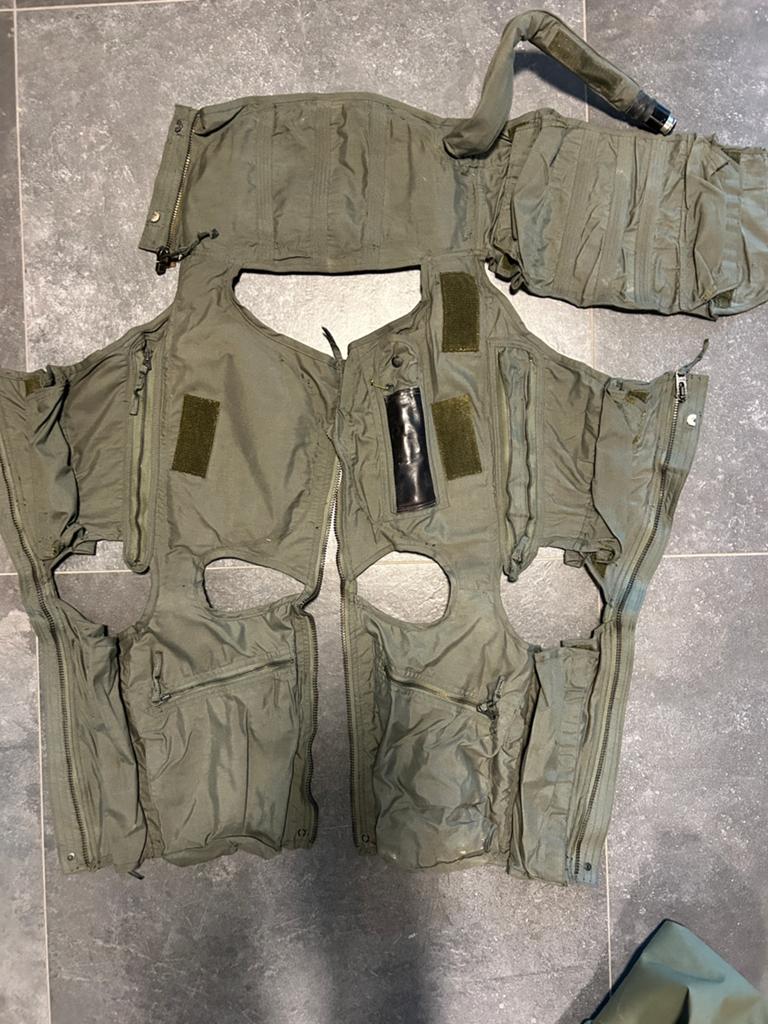 F-16 Anti-G broek, Ophalen of Verzenden, Zo goed als nieuw, Overige typen