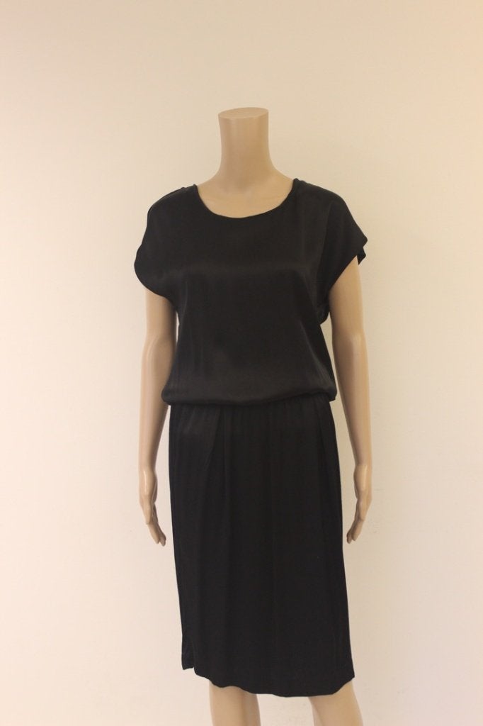 Mödstrom zwart jurkje maat M, Kleding | Dames, Jurken, Maat 38/40 (M), ., Zwart, Ophalen of Verzenden