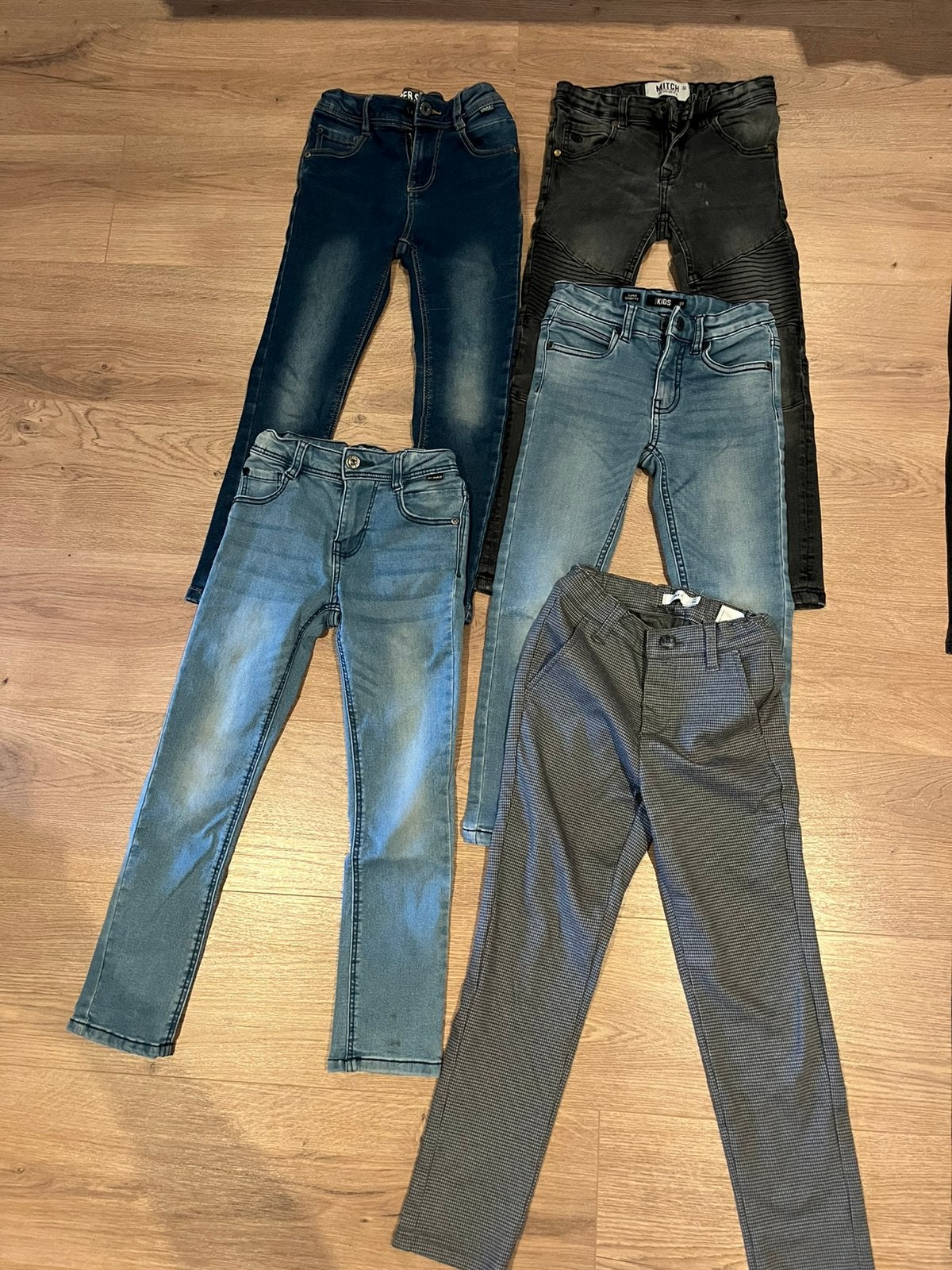 Jongensbroeken 122, Kinderen en Baby's, Ophalen, Zo goed als nieuw, Kleding