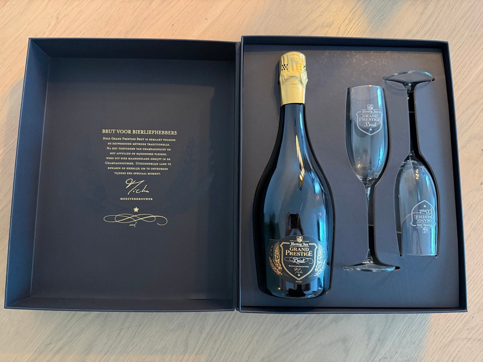 Hertog Jan Grand Prestige Brut geschenkset, Verzamelen, Ophalen of Verzenden, Nieuw, Flesje(s), Hertog Jan