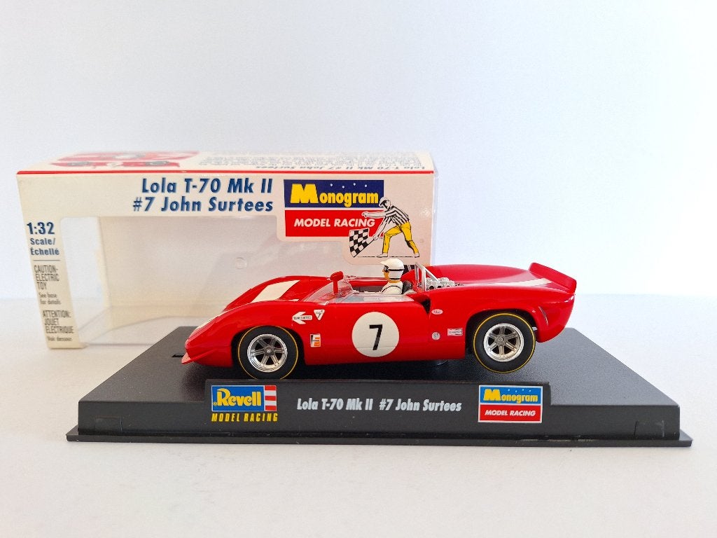 Revell Lola T-70 MKII #7 John Surtees Ref Nr 08341, Overige merken, Racebaan, Revell, Nieuw