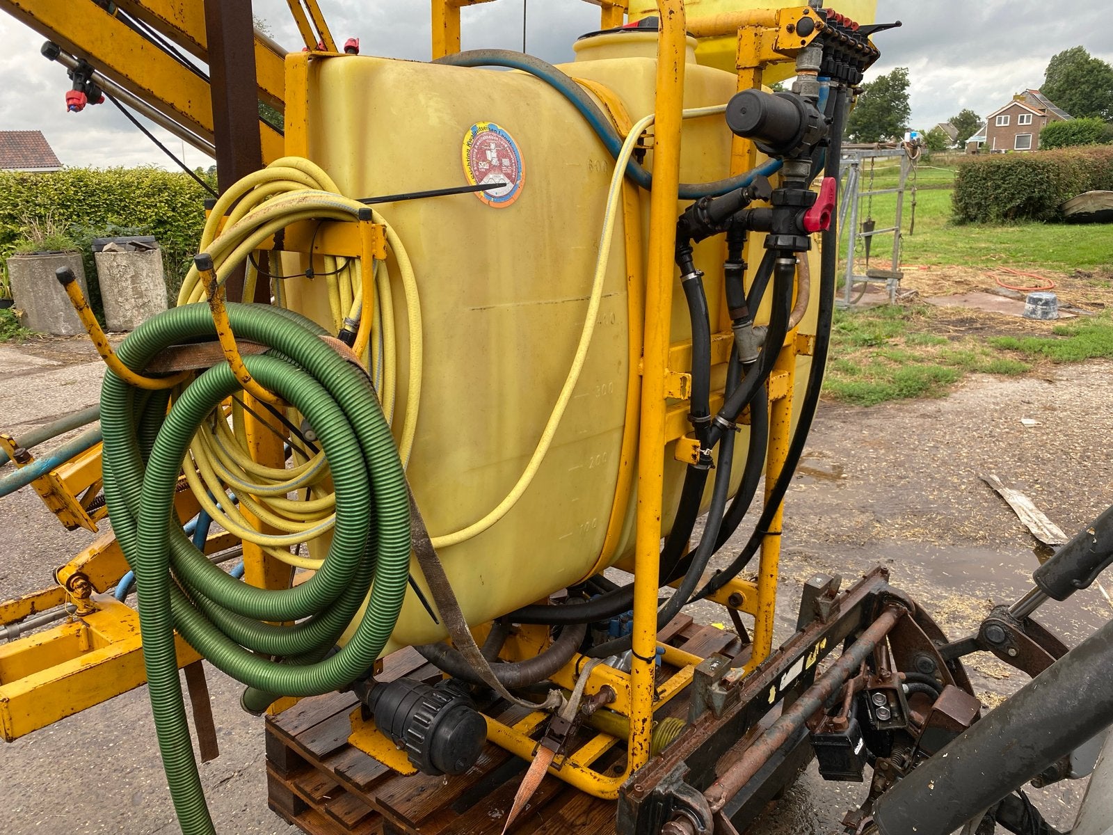 Gedragen veldspuit - 14m werkbreedte, gekeurd t/m 2021, Ophalen, Akkerbouw, Gewasbescherming en Bemesting