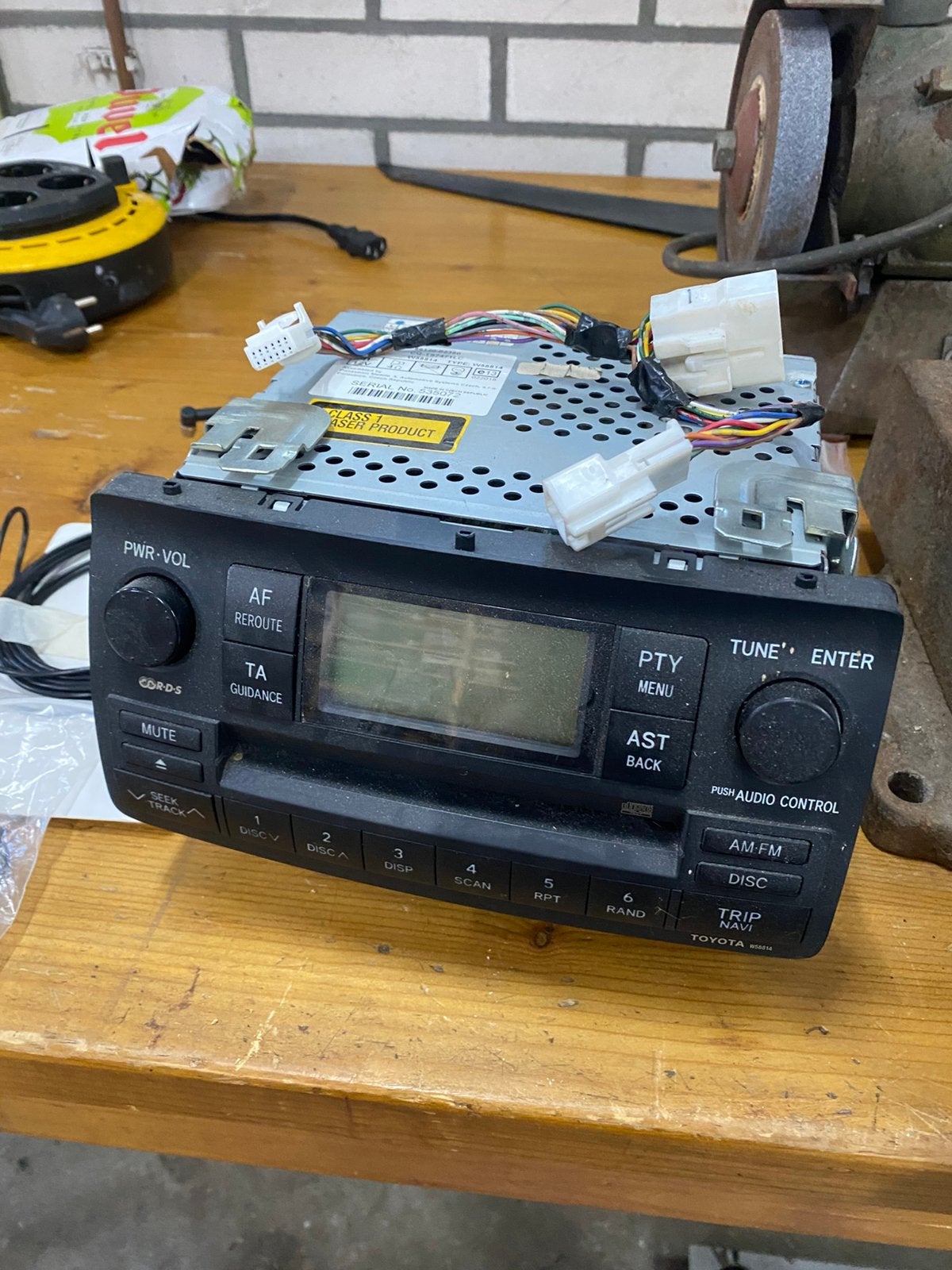 Originele toyota corolla wagon radio 2004 2005 2006 etc, Ophalen, Gebruikt