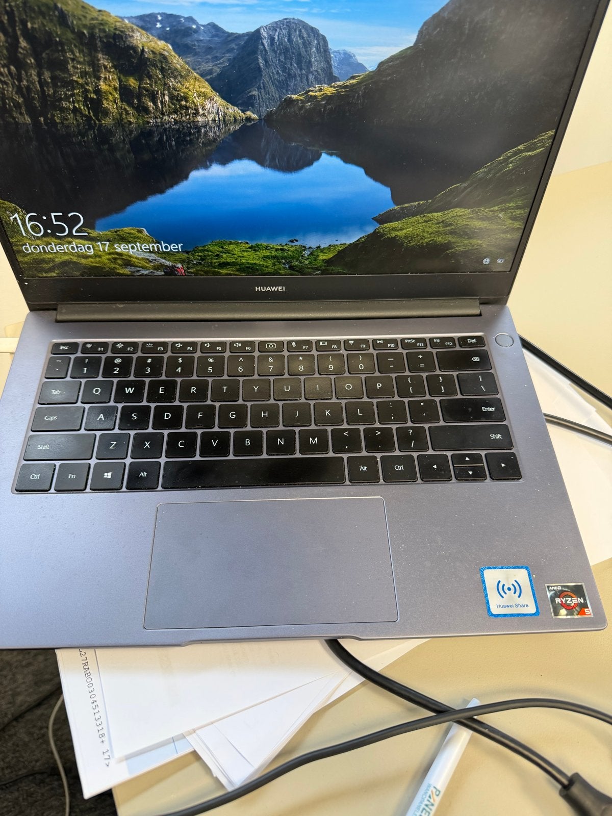 Huawei MateBook D 14 - AMD Ryzen 5 - 8GB RAM - 512GB SSD, Computers en Software, Met videokaart, 2 tot 3 Ghz, Qwerty, 8 GB