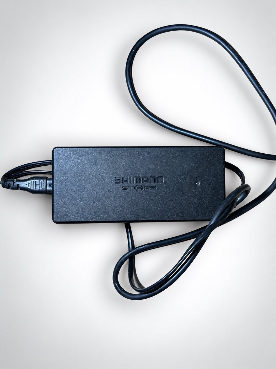 Shimano STEPS SM-BCE60 Acculader – E-bike Oplader, Ophalen of Verzenden, Zo goed als nieuw