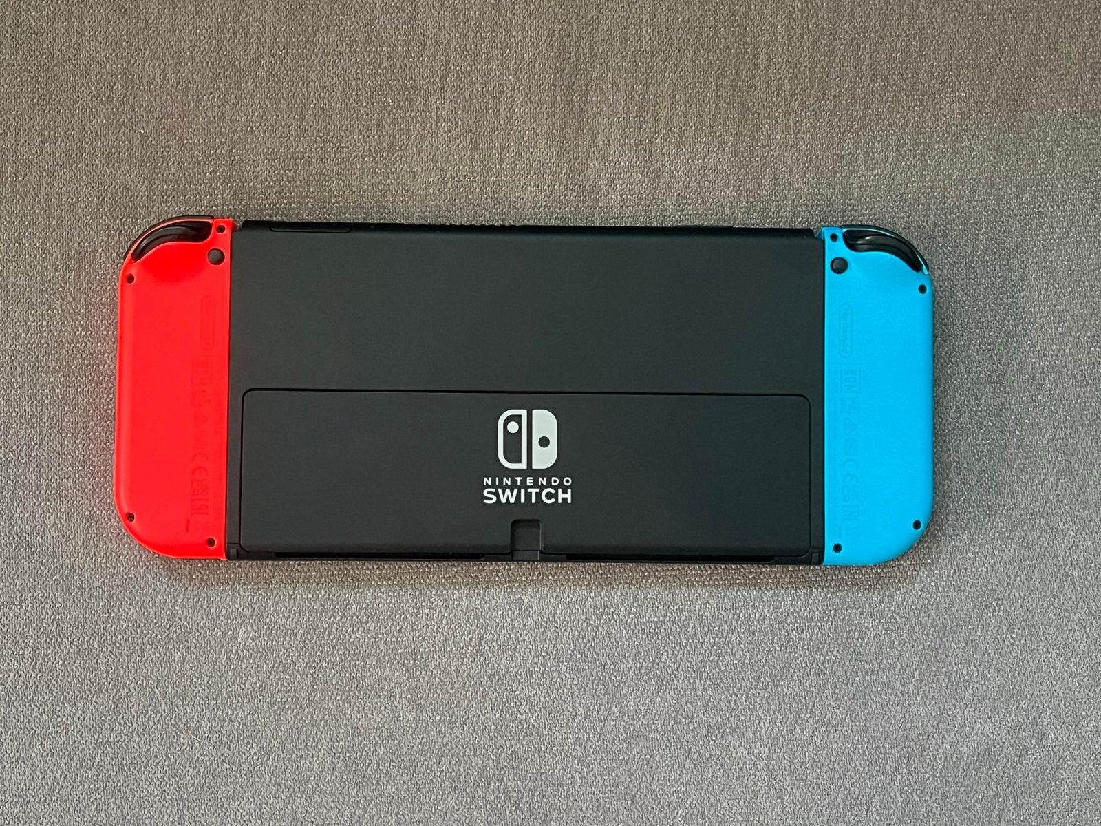 Nintendo Switch OLED met 6 games en 256GB SD kaart, Met games, Met 2 controllers, Zo goed als nieuw, Switch OLED
