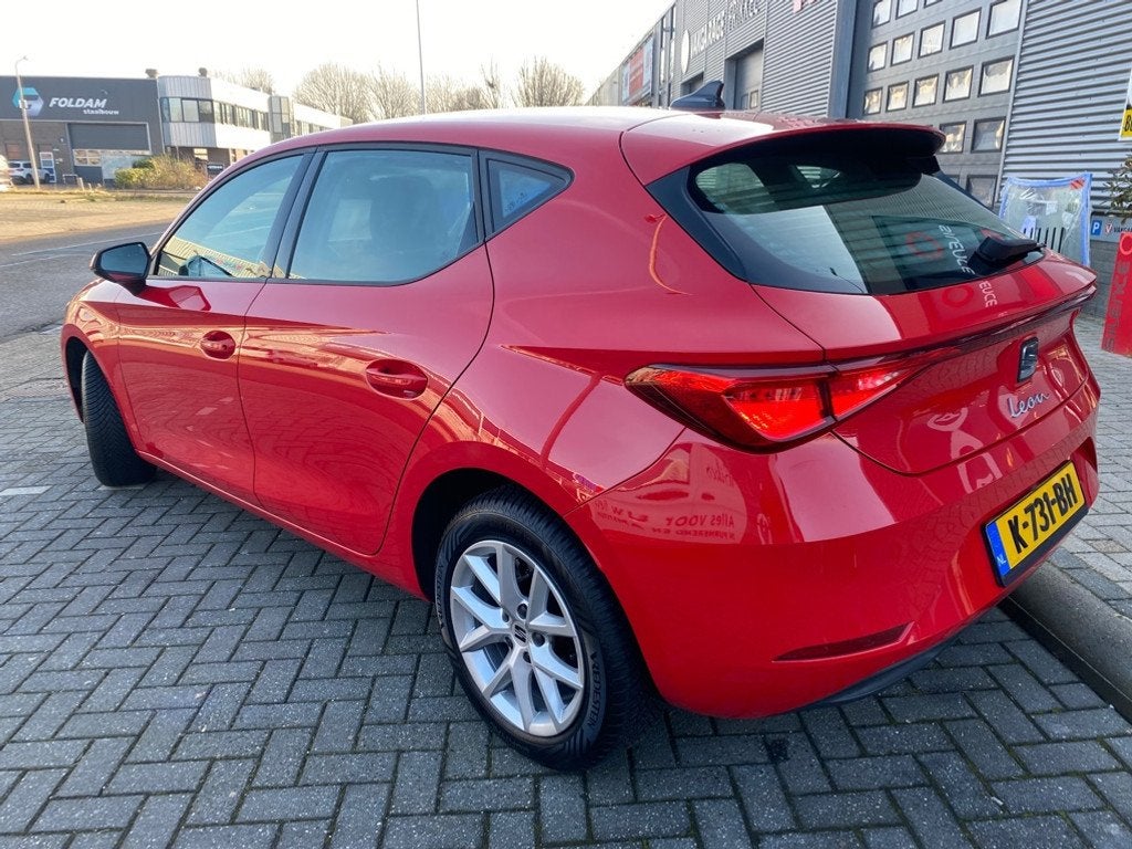 SEAT Leon LEON 1.0 TSI 90PK REFERENCE (bj 2020), Auto's, Start-stop-systeem, Gebruikt, Euro 6, Leon