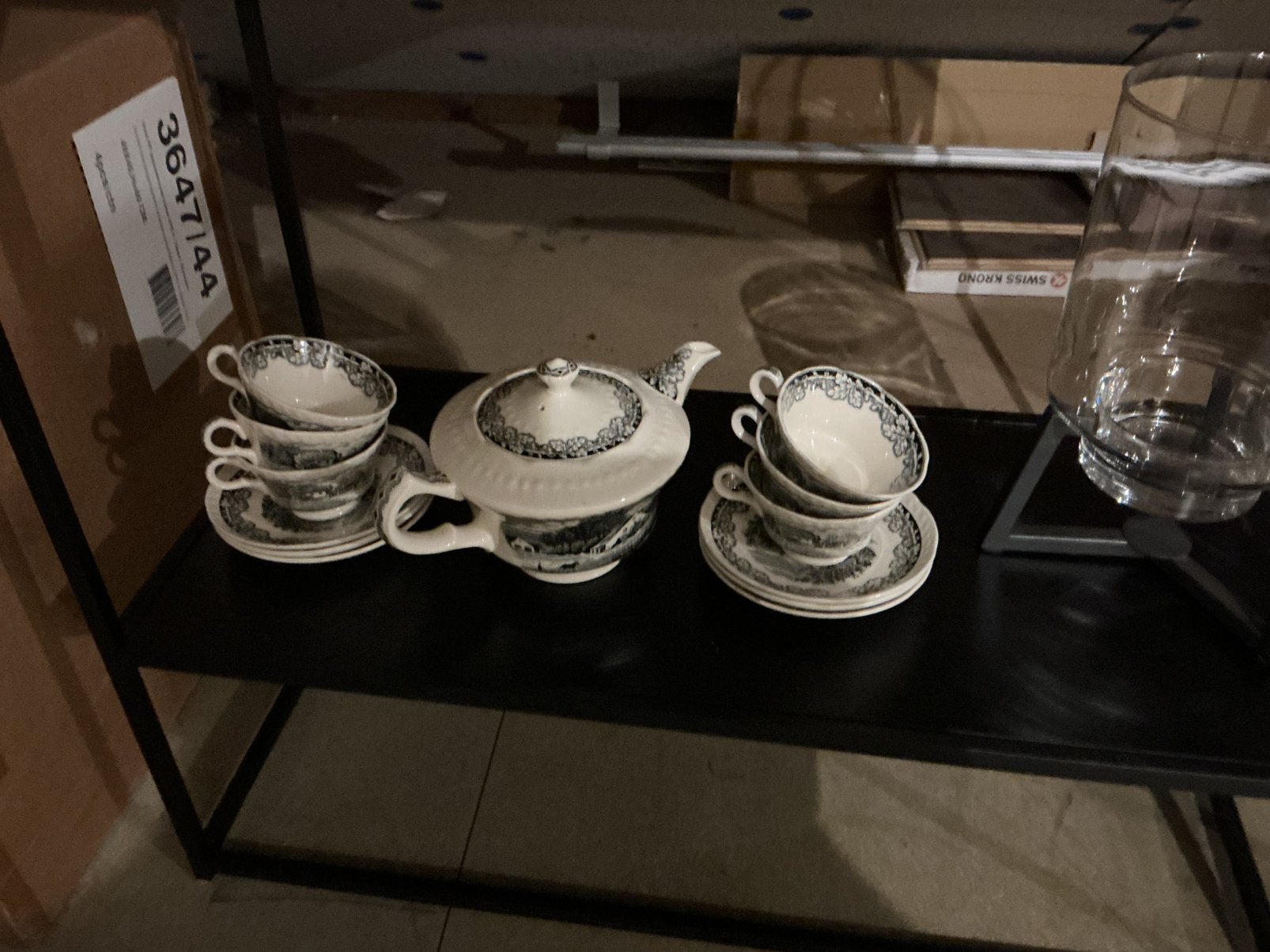 Servies petrus Regout, Ophalen
