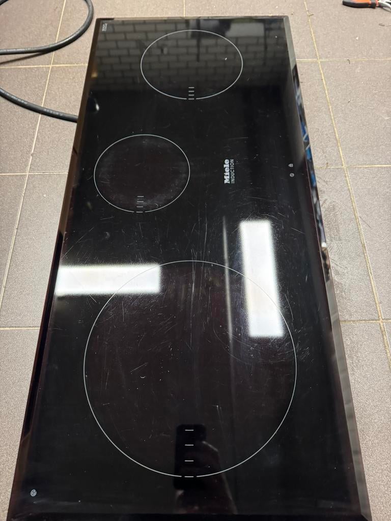 Miele inductie kookplaat - KM6380 - defect, Witgoed en Apparatuur, Kookplaten, Ophalen, 4 kookzones, Zo goed als nieuw, Inbouw