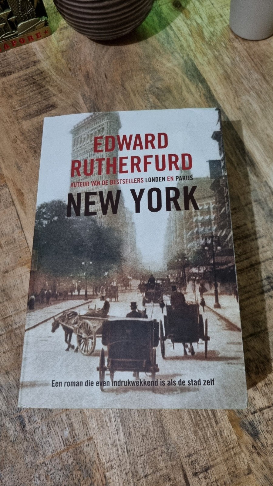 Edward Rutherfurd - New York (Gelezen, met aantekeningen), Boeken, Ophalen of Verzenden, Gelezen, Edward Rutherfurd