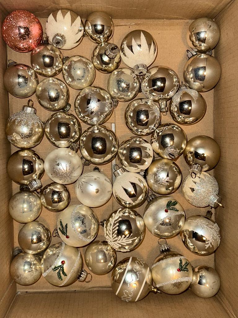 plm 42 stuks vintage zilverglazen kerstballen oa gesuikerd, Ophalen, Gebruikt