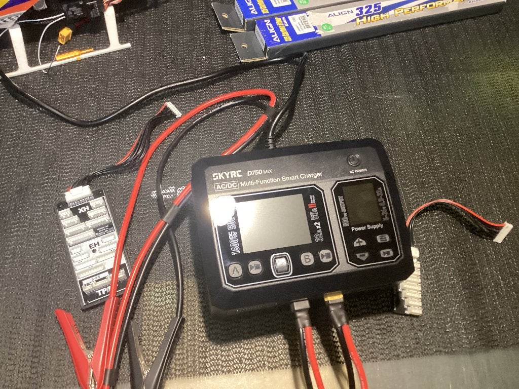 Zeer goede lipo lader 500 watt, Ophalen, Zo goed als nieuw, Elektro, Helikopter