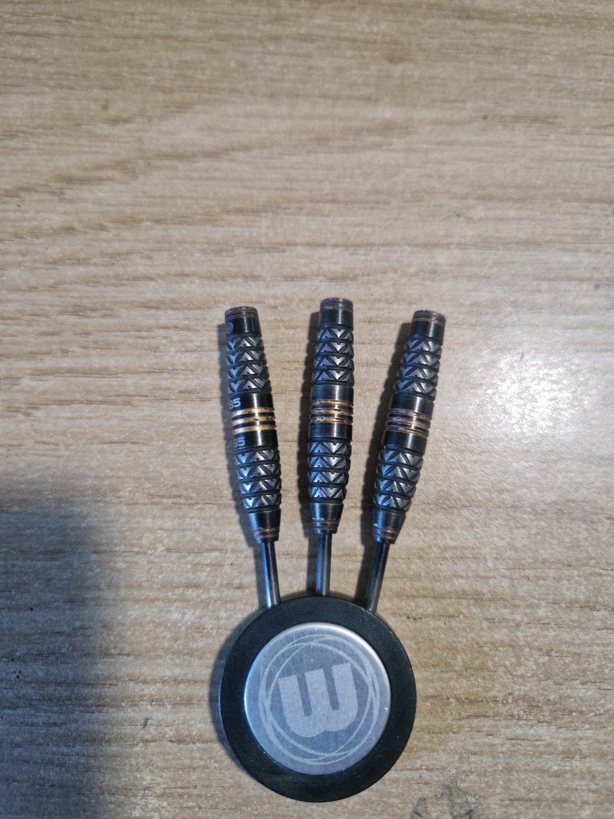 Winmau Apria style-b  95% 85% tufstenen 23 gram, Ophalen, Gebruikt, Pijlen