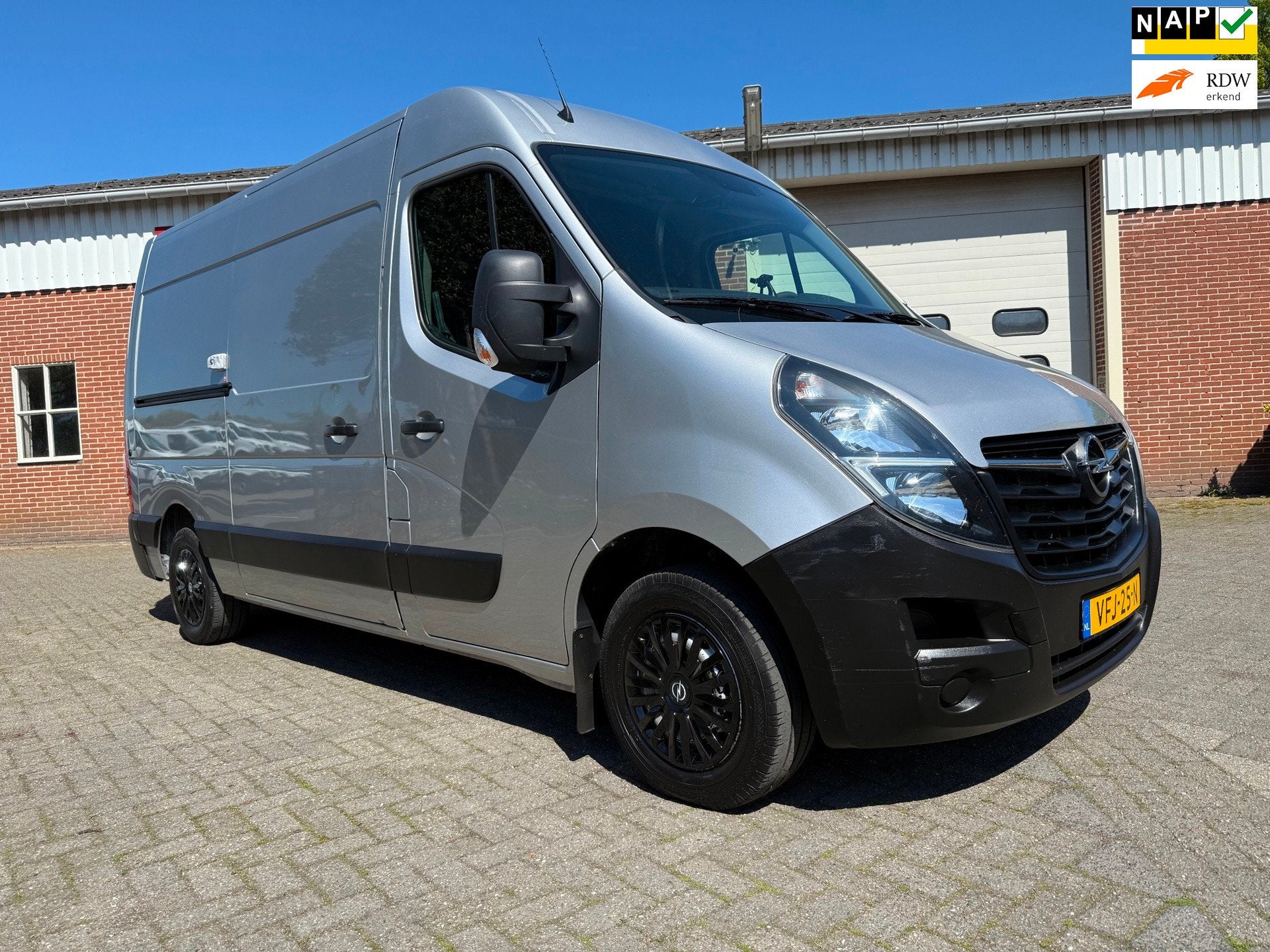 Opel Movano