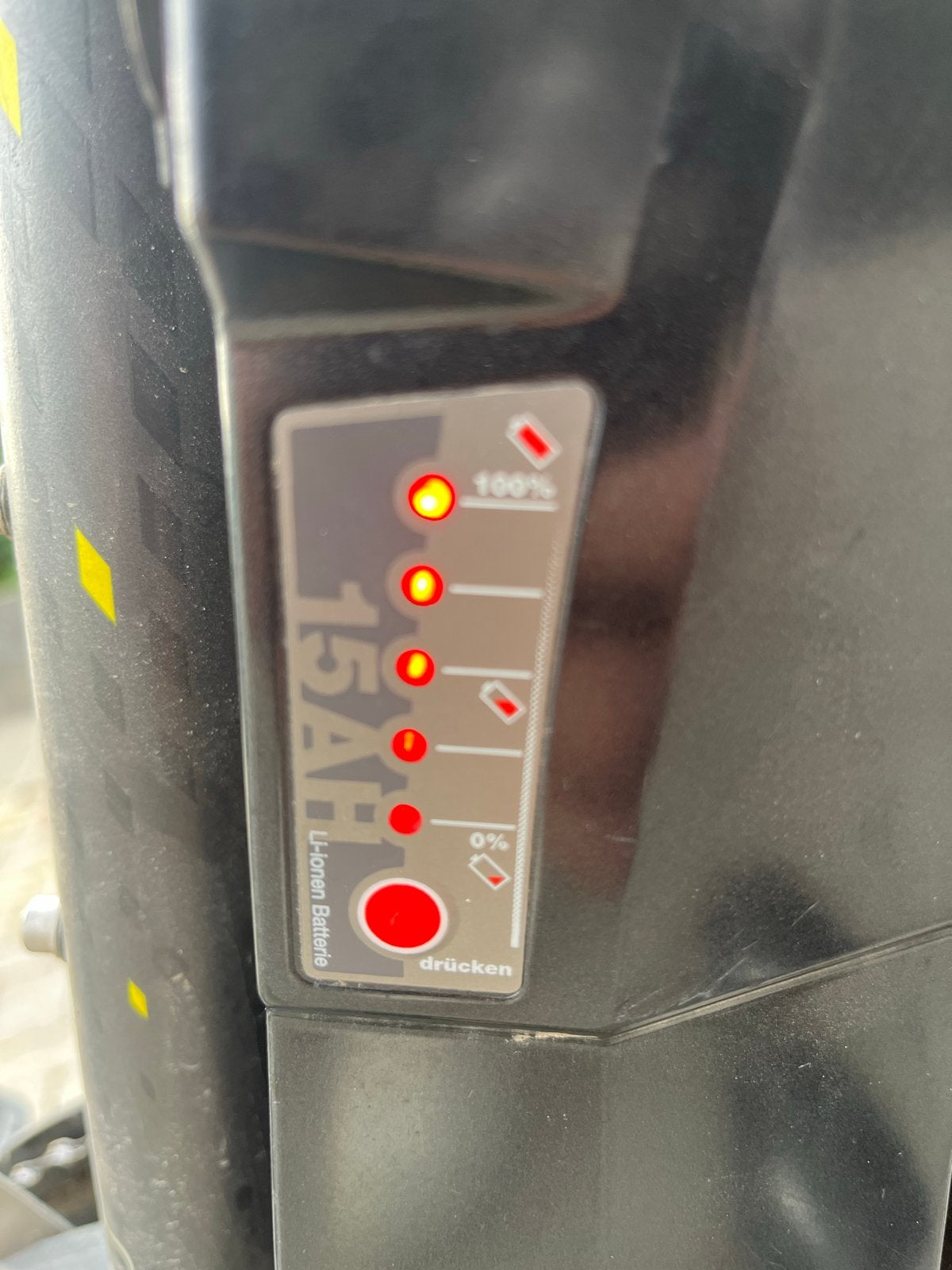 Foto 15 van Gazelle E-bike met defecte trapondersteuning, 2 accu's
