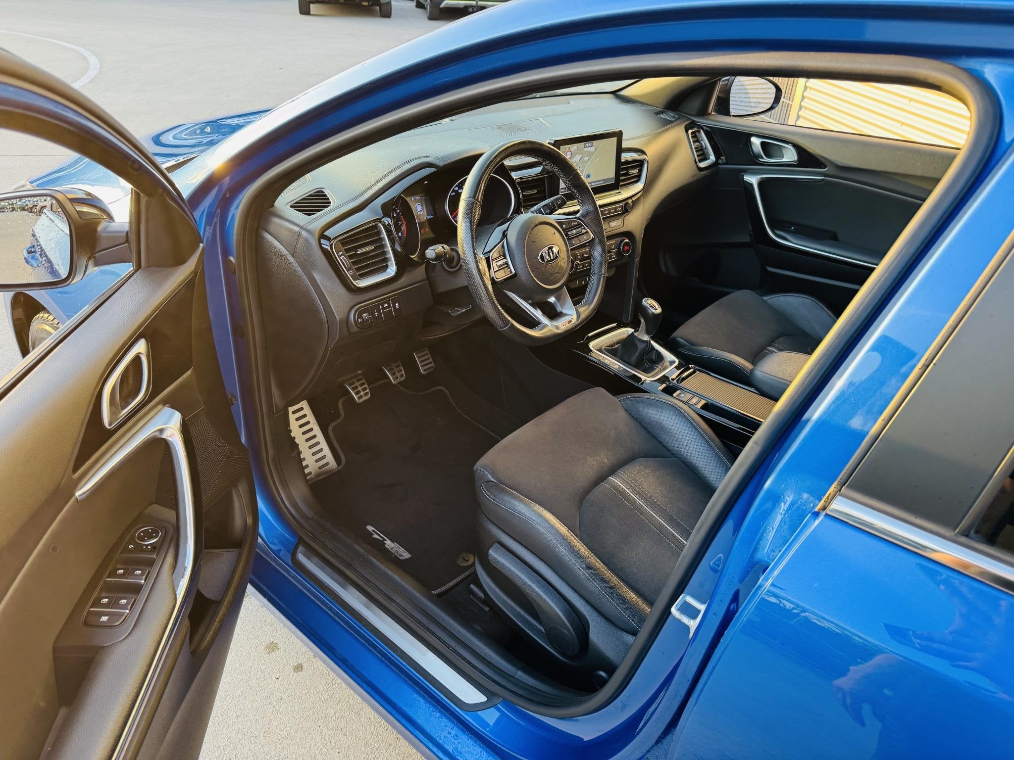 Kia Ceed Sportswagon 1.0 T-GDi GT-Line Privacyglass | Clima, Auto's, Voorwielaandrijving, Euro 6, Blauw, Alcantara