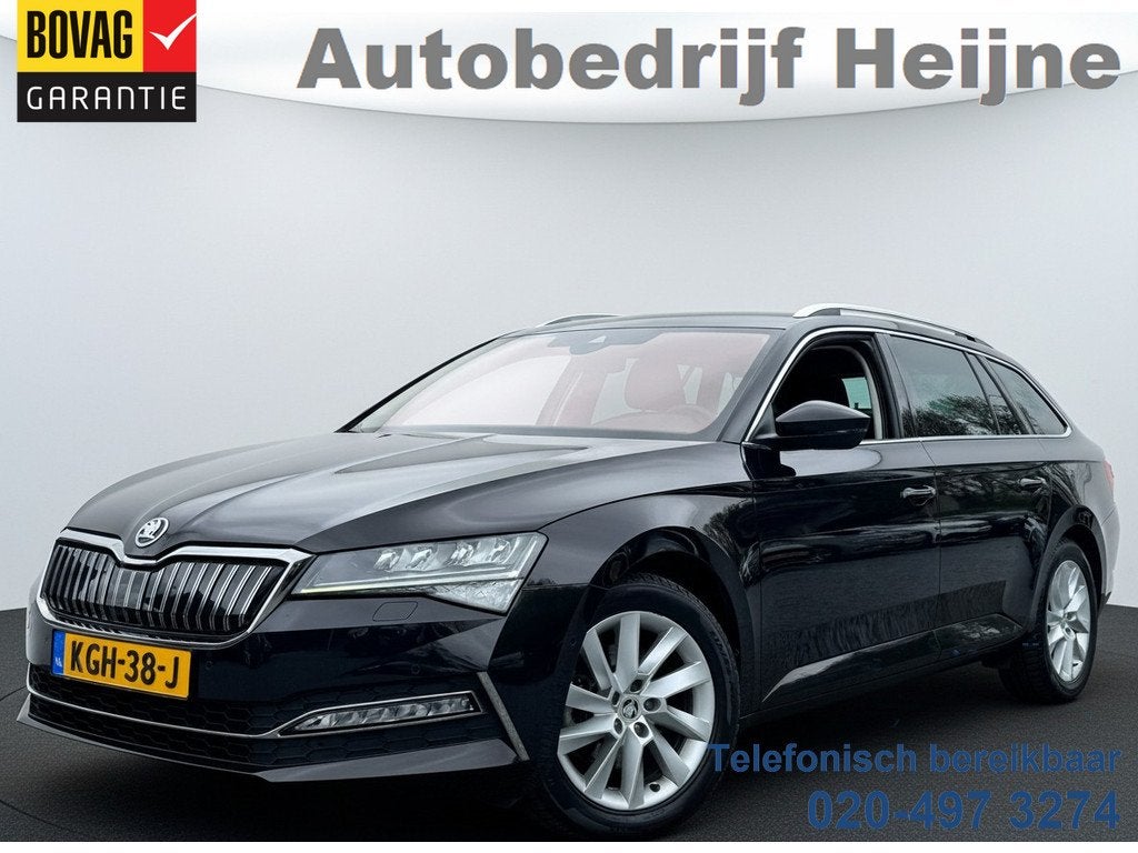 Skoda Superb Combi iV 218PK DSG HYBRID BUSINESS CAMERA/NAVI/, Auto's, Skoda, Bedrijf, Te koop, Superb, ABS, Achteruitrijcamera