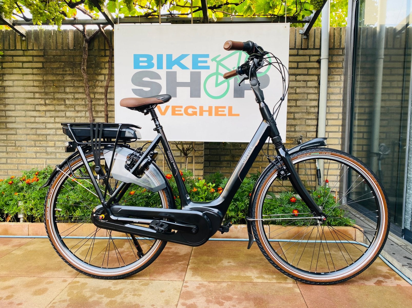Elektrische Gazelle Orange C8 Bosch Middenmot ActiveLinePlus
